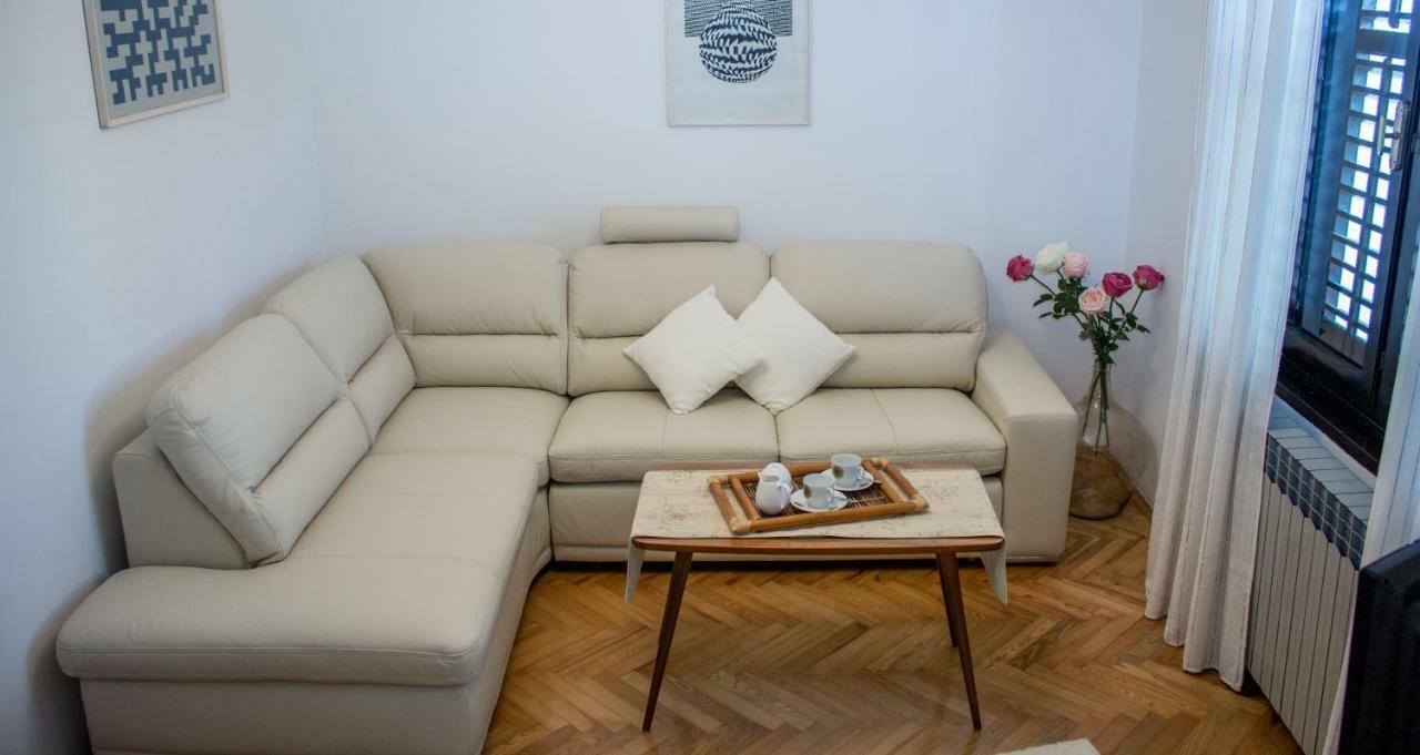 Apartman Mariolina Appartement Krk Town Buitenkant foto